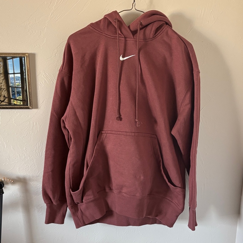 Woman’s Mauve Nike Hoodie